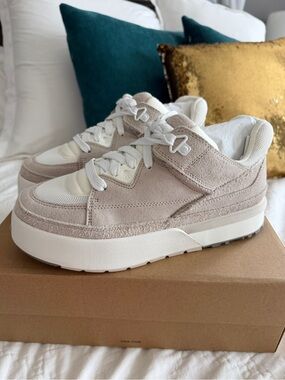 UGG All Gender Goldencush Suede Sneakers in ceramic W9/M8 NWT